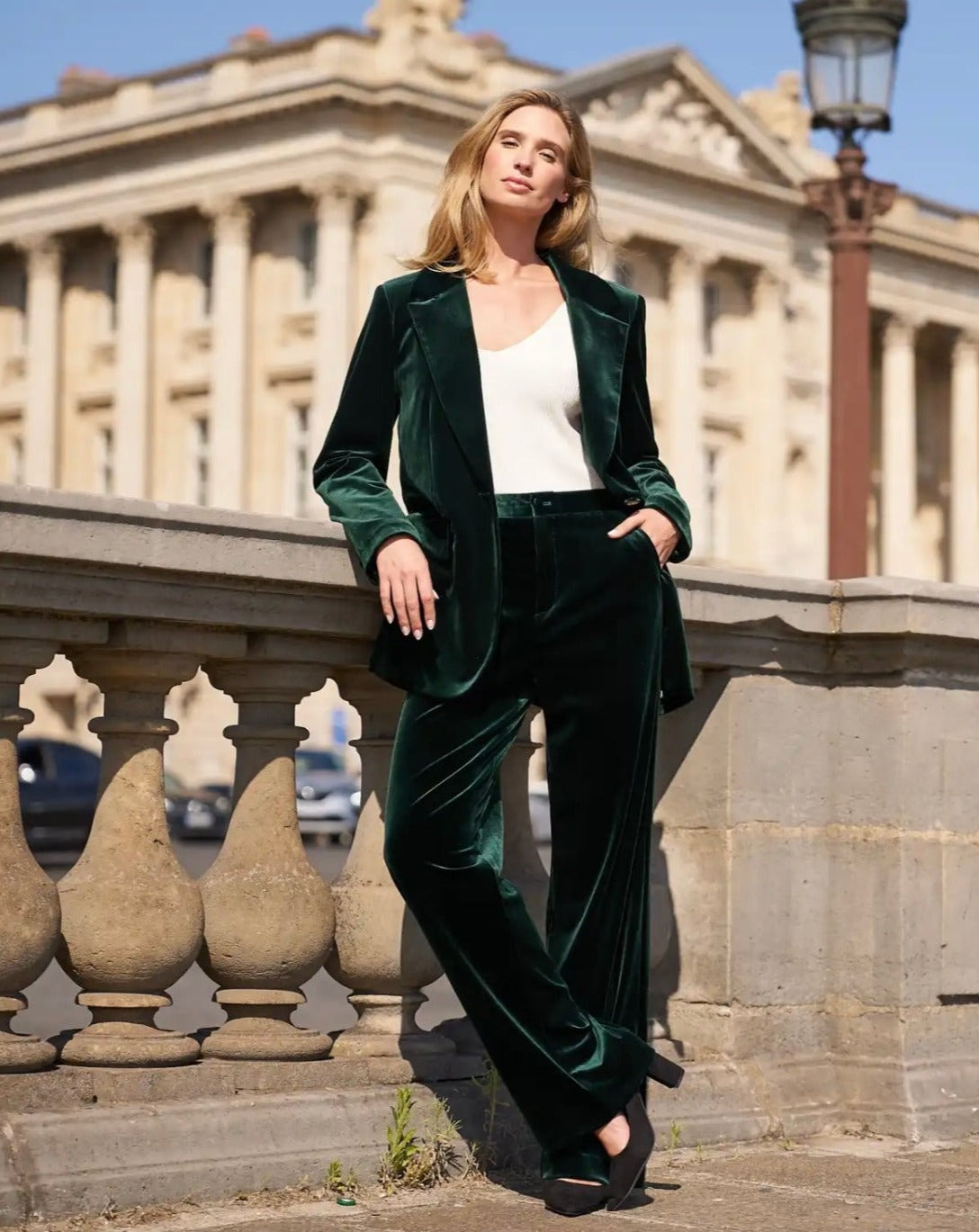 ULYSSE VELVET TROUSERS BOTTLE GREEN